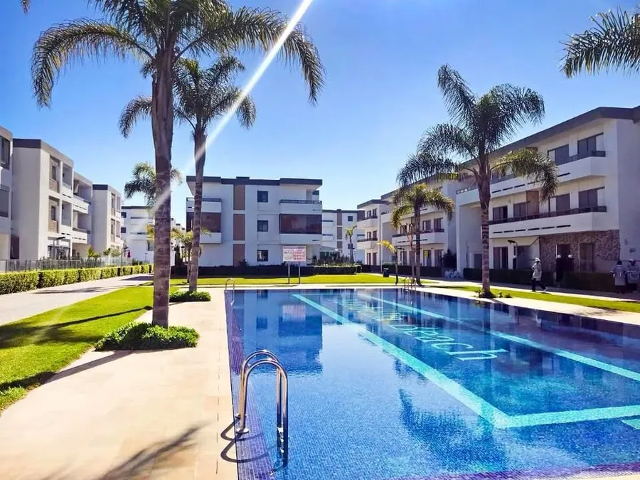 Stunning 50m² Apartment – Marbella Beach Resort, El Man